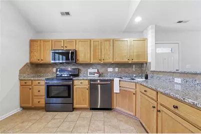 2736 N Keswick Way, Greensboro, NC 27410 - Photo 10