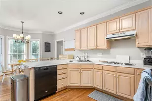 1816 Tennyson Ct, Greensboro, NC 27410 - Photo 16