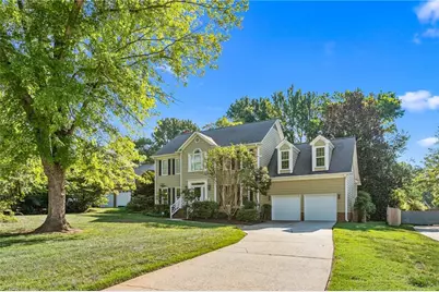 1816 Tennyson Court, Greensboro, NC 27410 - Photo 2