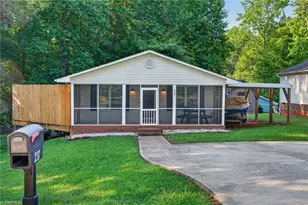 237 Partridge Dr, Lexington, NC 27292 - Photo 1