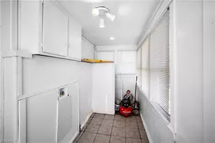 710 Edgewood Ave, Thomasville, NC 27360 - Photo 16