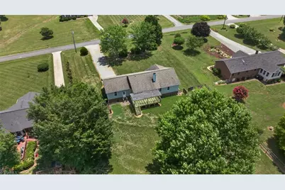 5493 Rolling Meadows Road, Randleman, NC 27317 - Photo 34