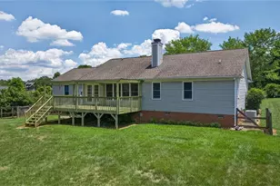 5493 Rolling Meadows Rd, Randleman, NC 27317 - Photo 26