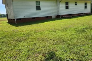 3405 US Hwy 311 N, Pine Hall, NC 27042 - Photo 14