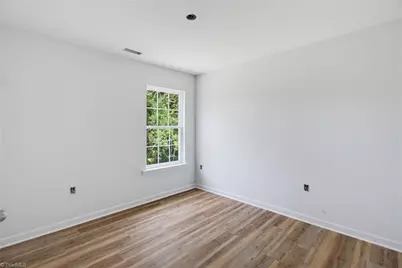 1221 Franklin Avenue, High Point, NC 27260 - Photo 10