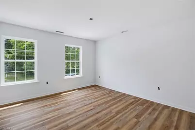 1221 Franklin Avenue, High Point, NC 27260 - Photo 4