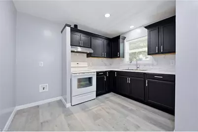 1136 Montlieu Avenue, High Point, NC 27262 - Photo 8