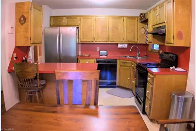 307 Valleygreen Trail, Pinnacle, NC 27043 - Photo 32