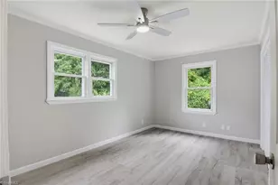 527 Denny St, High Point, NC 27262 - Photo 14