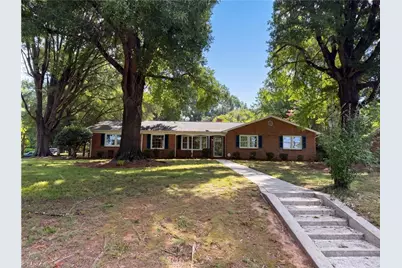 2391 Dianne Avenue, Winston-Salem, NC 27106 - Photo 2