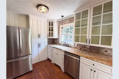 2391 Dianne Avenue, Winston-Salem, NC 27106 - Photo 8