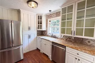 2391 Dianne Ave, Winston-Salem, NC 27106 - Photo 8