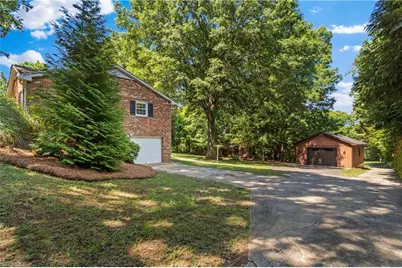 4216 Rayfield Drive, Winston-Salem, NC 27107 - Photo 38