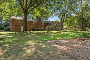 4216 Rayfield Dr, Winston-Salem, NC 27107 - Photo 40