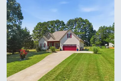 521 Croydon Lane, Winston-Salem, NC 27107 - Photo 2