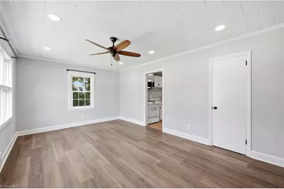 204 Springwood Drive, Burlington, NC 27215 - Photo 4