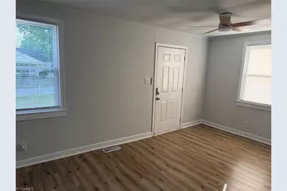 1323 Mayfair Avenue, Greensboro, NC 27405 - Photo 10