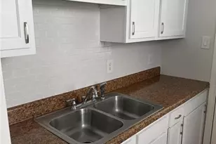 1323 Mayfair Ave, Greensboro, NC 27405 - Photo 4