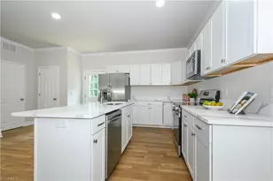 927 Pearson St, Greensboro, NC 27406 - Photo 10