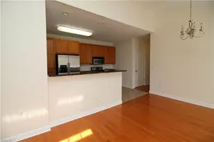 100 Sunset Cir, Greensboro, NC 27408 - Photo 8