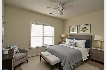 100 Sunset Circle, Greensboro, NC 27408 - Photo 4