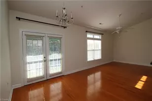 100 Sunset Cir, Greensboro, NC 27408 - Photo 20