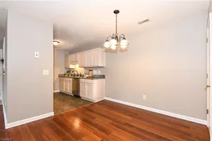 5805 Battery Dr, Greensboro, NC 27409 - Photo 14