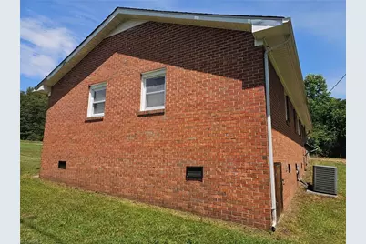 5633 Bethel Road, Jonesville, NC 28642 - Photo 12