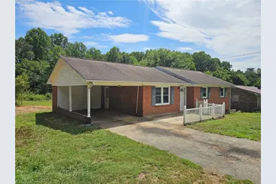 5633 Bethel Road, Jonesville, NC 28642 - Photo 2