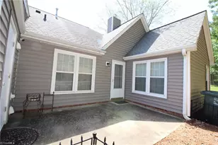 33 Cedar Knoll Dr, Greensboro, NC 27407 - Photo 30