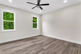 3634 Old Vineyard Rd, Winston-Salem, NC 27104 - Photo 12