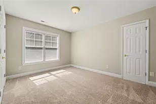 665 Boone Station Dr, Burlington, NC 27215 - Photo 24