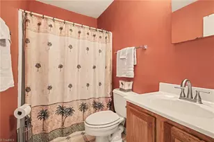 3015 Konnoak Dr, Winston-Salem, NC 27127 - Photo 10