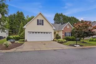 139 Brooks Landing Dr, Winston-Salem, NC 27106 - Photo 2