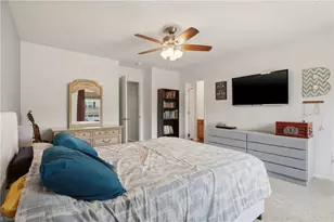 1533 Hamilton Hills Dr, Greensboro, NC 27406 - Photo 14