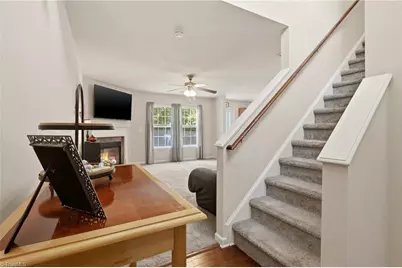 1533 Hamilton Hills Drive, Greensboro, NC 27406 - Photo 10