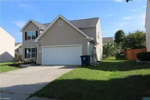 372 Shady Grove Ct, Winston-Salem, NC 27103 - Photo 2
