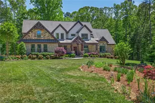 2007 Otter Creek Dr, Whitsett, NC 27377 - Photo 2