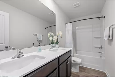 4734 Black Forest Drive, Greensboro, NC 27405 - Photo 32