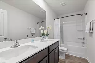 4734 Black Frst Dr, Greensboro, NC 27405 - Photo 32