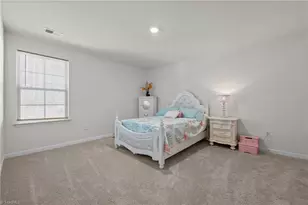 4734 Black Frst Dr, Greensboro, NC 27405 - Photo 22