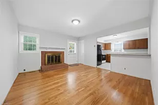 3737 Vandalia Dr, Winston-Salem, NC 27104 - Photo 4