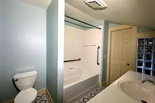 441 Elk Spur St, Elkin, NC 28621 - Photo 18
