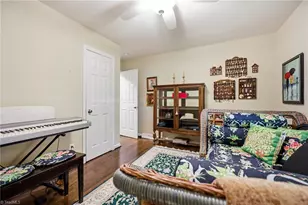 403 Springtime Dr, Greensboro, NC 27409 - Photo 18