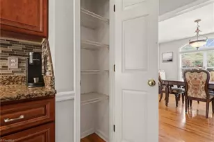 2652 Wynbrook Dr, Winston-Salem, NC 27103 - Photo 16