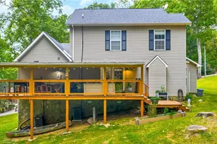 389 Highland Dr, Sparta, NC 28675 - Photo 4