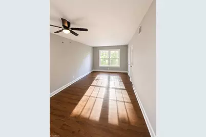 2890 Carriage Drive #B, Winston-Salem, NC 27106 - Photo 8