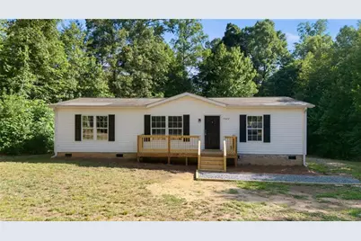 7623 Salem Chapel Road, Belews Creek, NC 27052 - Photo 4