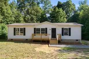 7623 Salem Chapel Rd, Belews Creek, NC 27052 - Photo 4