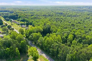 4073 Hodges Dairy Rd, Yanceyville, NC 27379 - Photo 6